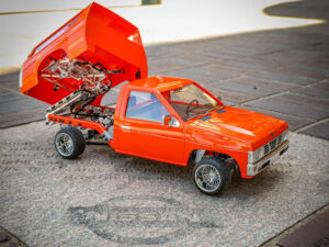 Redcat Founders Edition 1993 Nissan Hardbody 1/10 RTR Bed Dancer (Orange)