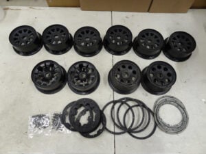 Used Rovan King Motor Rims and Beadlocks 8x baja front (8), 2x 5T, beadlocks and screws, all plastic wheels