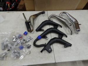 Used Rovan LT / KM X2 / 30 Degree North DTT-7 / 5ive-T pipes, 6x total, lots of extra parts too