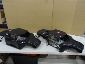 Rovan LT/Dtt-7/5ive-T roll cage with flex body, panels, 2x, black, missing parts, scratch + dent