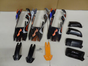 Rovan Baja 5B buggy bodies, lexan, used, scratch + dent