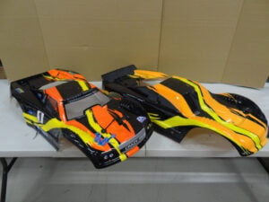 Rovan 1/5 Baja 5T Body, Terminator, 2x, black + orange, scratch + dent