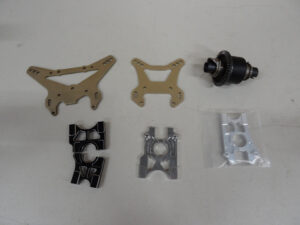 Rovan LT/DTT-7/5T Truck Parts, used, scratch + Dent