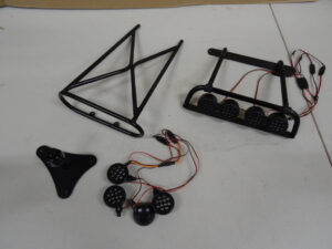 Metal roof lights and bars, 5th tire holder, LEDs, untested, scratch + dent